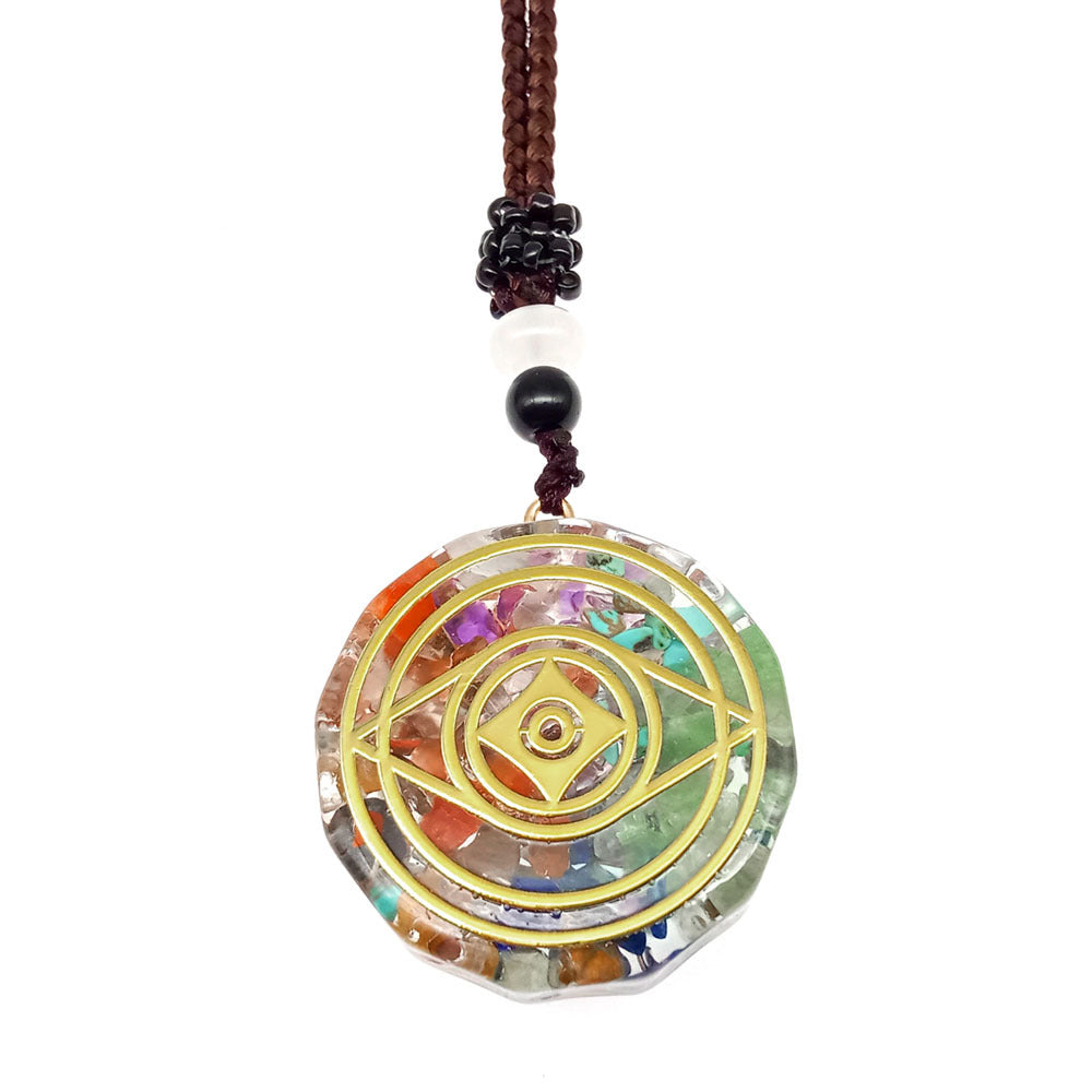Venta caliente transfronteriza collar de grava colorido colgante de cristal Natural ornamento de forma geométrica multilateral al por mayor