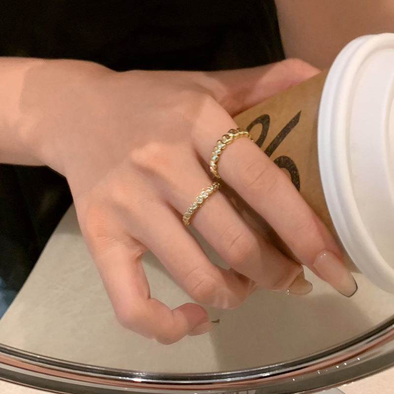 Bague ouverte de conception minoritaire capricieuse à double paquet pour les femmes
