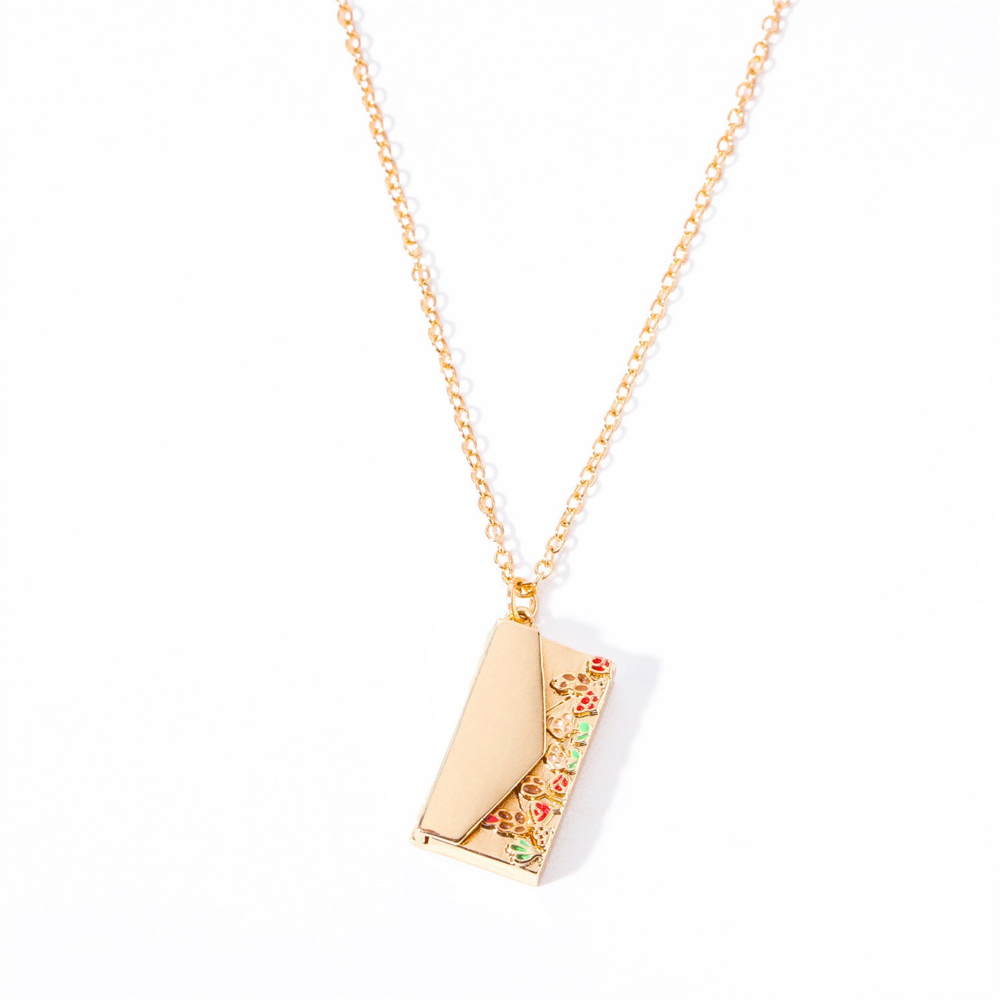 Ornement de collier pendentif petite boîte