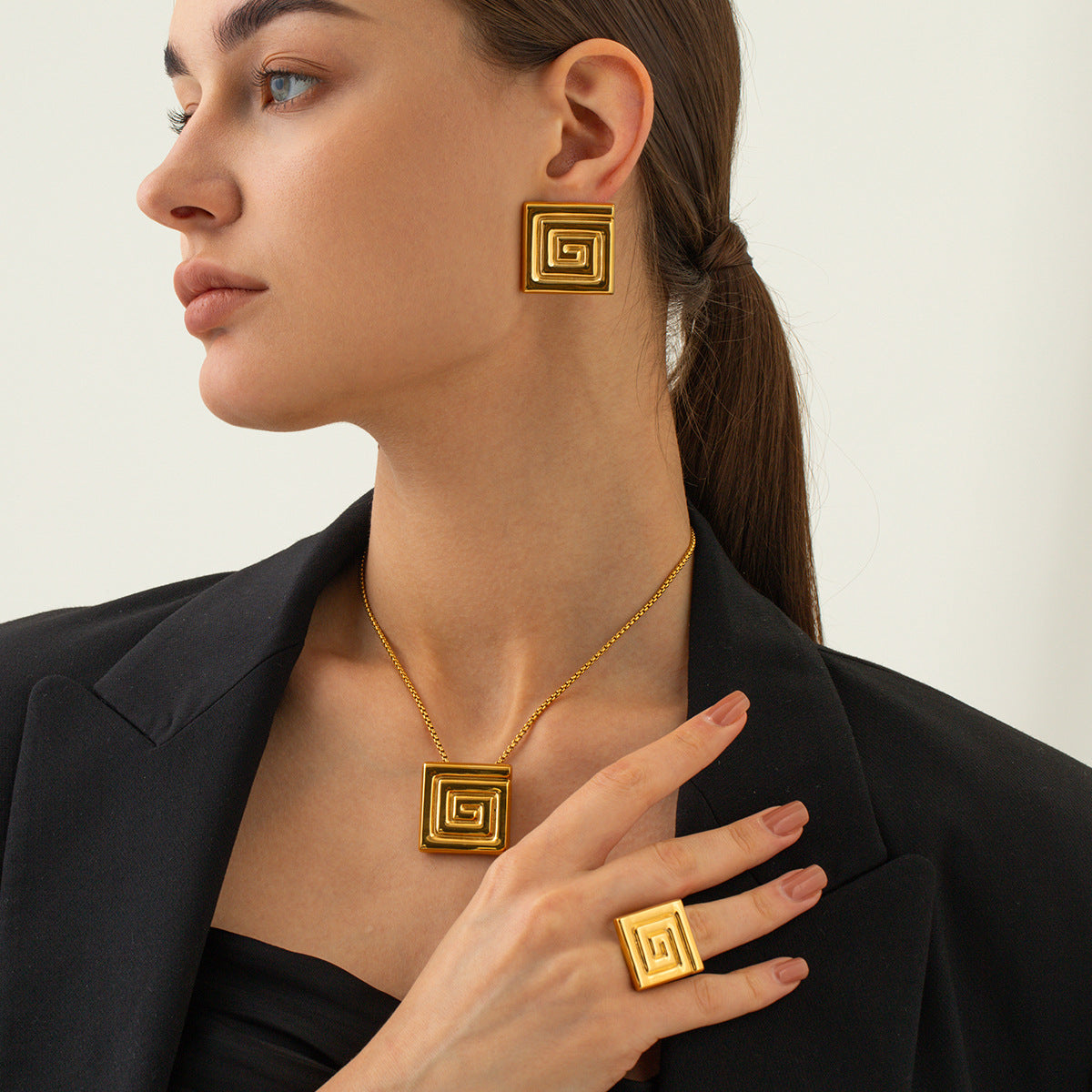 Pendientes Karina Oro