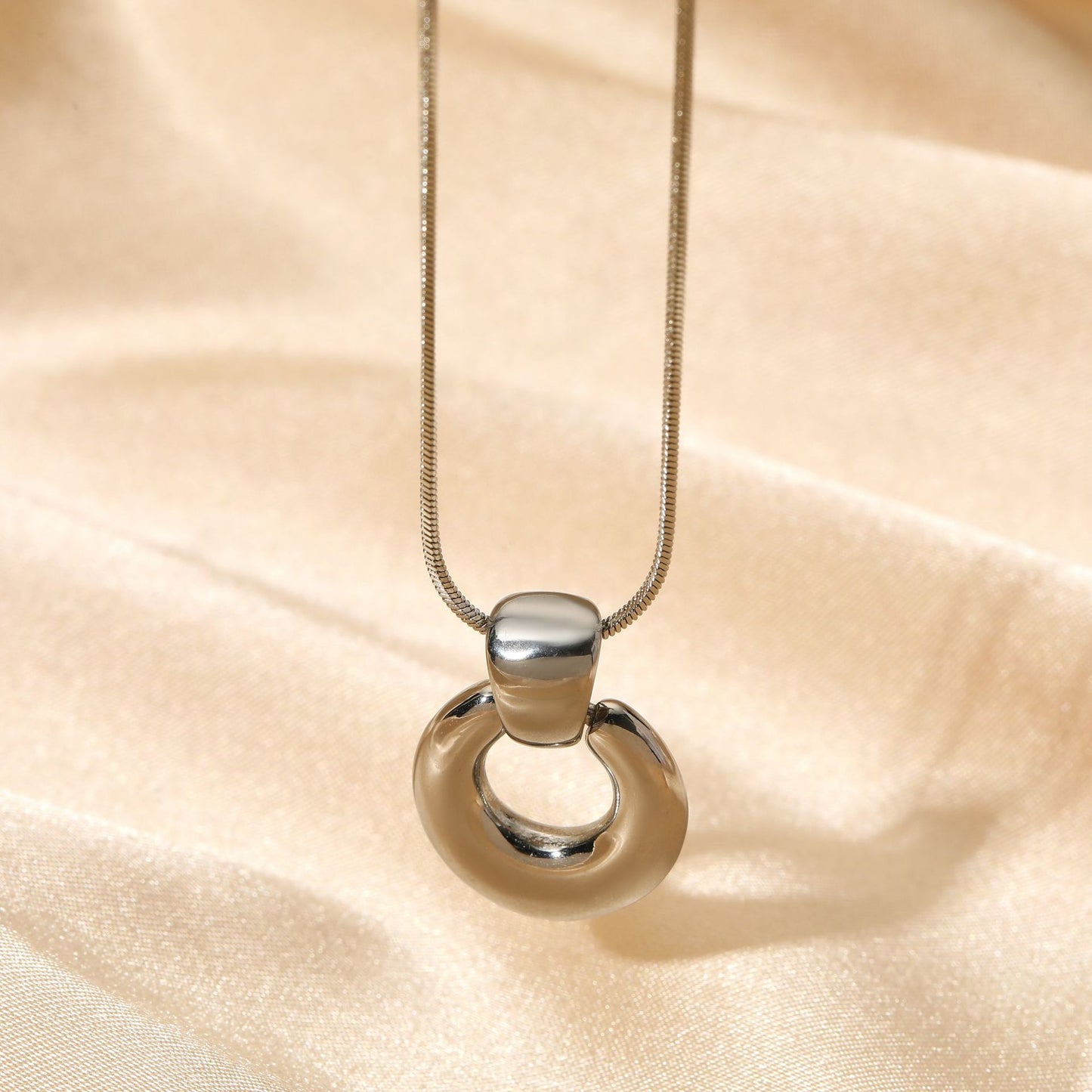 Round Moon Donut Gold Stainless Steel Color Retaining Necklace