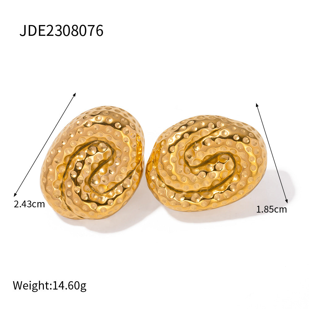 Boucles d'oreilles à motif de marteau en spirale en acier titane
