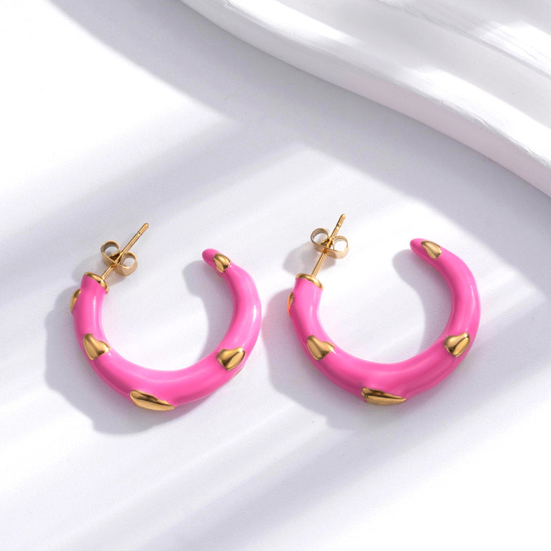 Boucles d'oreilles bohèmes en acier titane, personnalisées européennes et américaines en forme de C, amour tridimensionnel