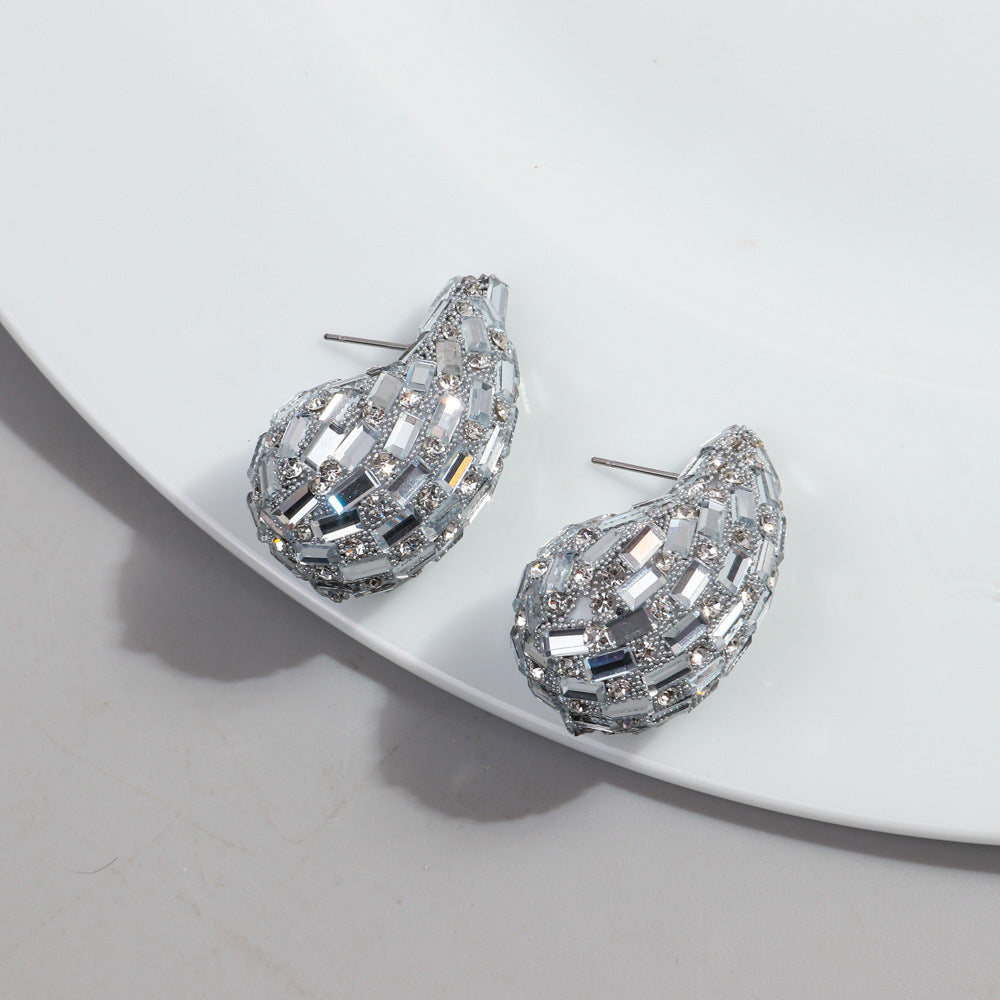 Boucles d'oreilles à tige en métal tendance et entièrement bijoux
