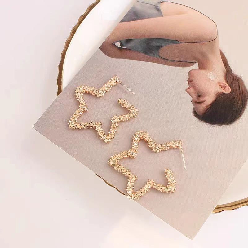 Petites boucles d'oreilles coréennes exquises, style froid