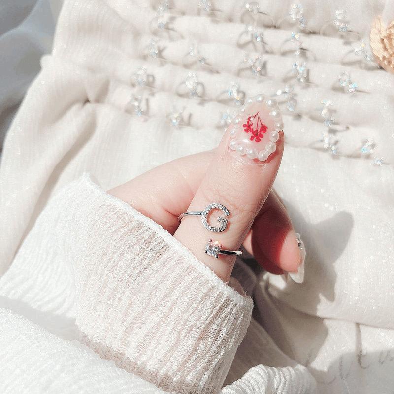 Anillo Letras Inglesas Boca Viva