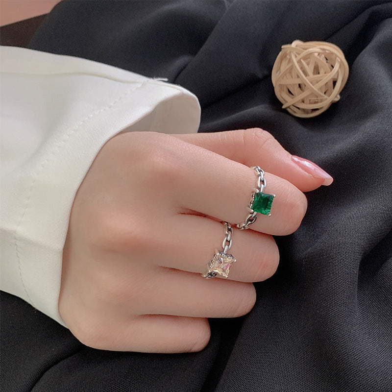 Anillo de gema con apertura torcida de estilo frío personalizado de plata de ley con cadena Vintage de moda Ins