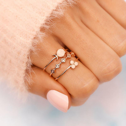 Conjunto de tres piezas de ópalo de luna simple Conjunto de anillos combinados Mujer