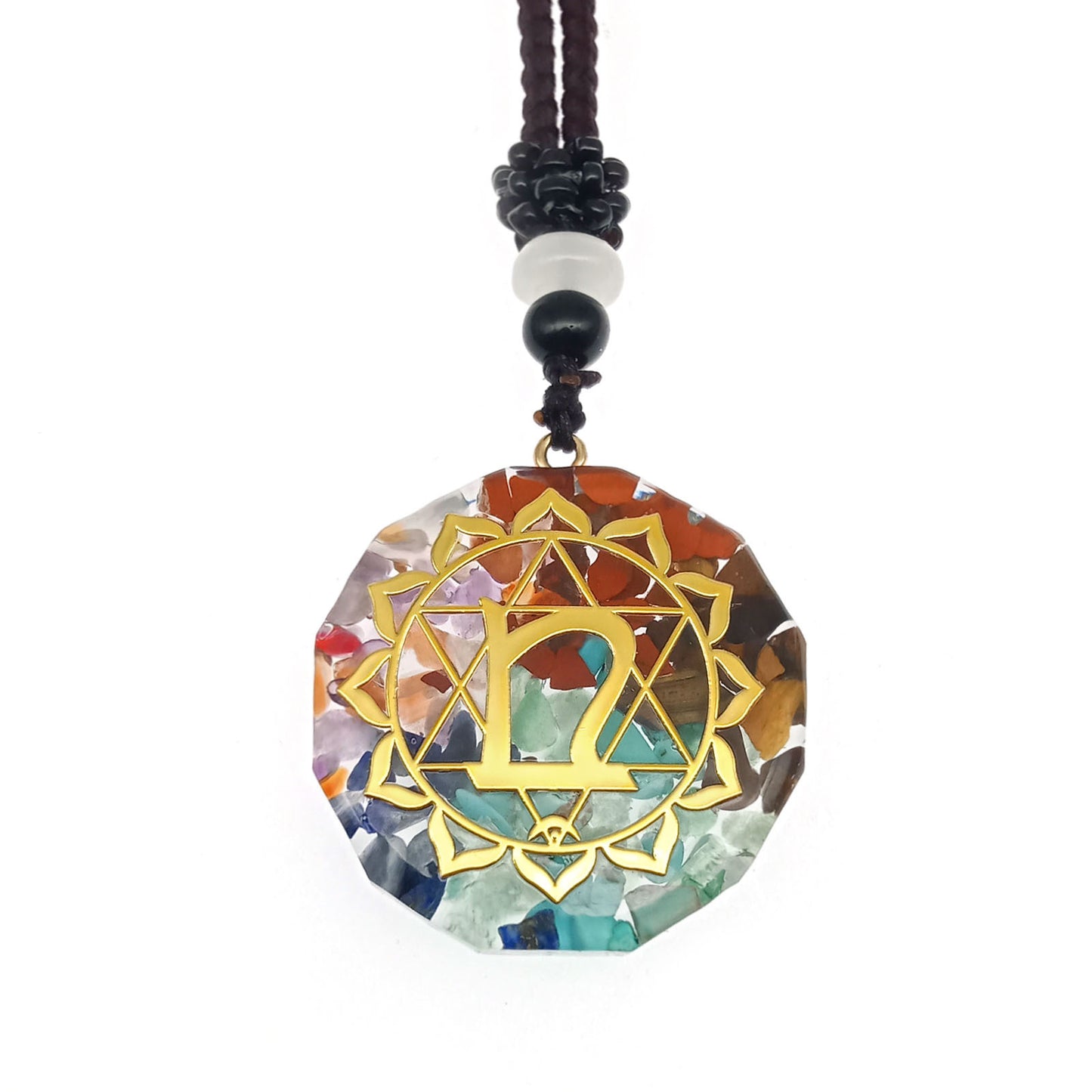 Venta caliente transfronteriza collar de grava colorido colgante de cristal Natural ornamento de forma geométrica multilateral al por mayor