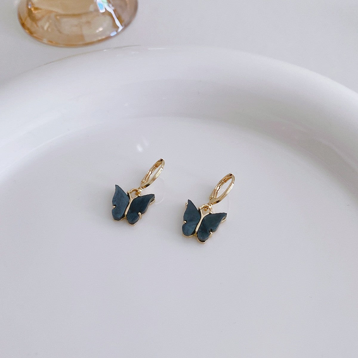 Petites boucles d'oreilles coréennes exquises, style froid