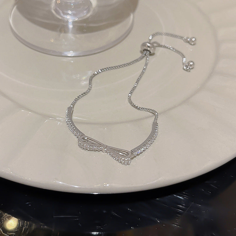 Niche exquise Micro incrusté de Zircon nœud Bracelet pour les femmes