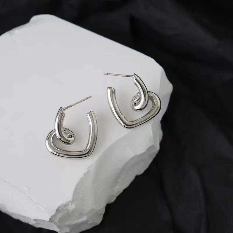 Petites boucles d'oreilles coréennes exquises, style froid