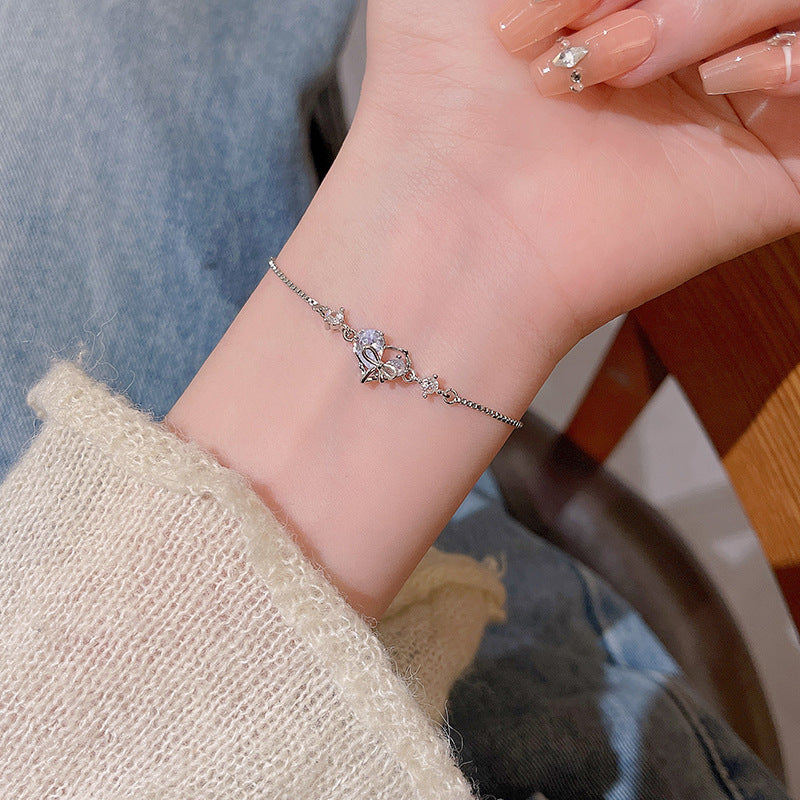 Pulsera versátil de perlas y flores de circón