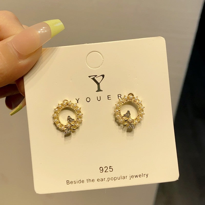 Petites boucles d'oreilles coréennes exquises, style froid