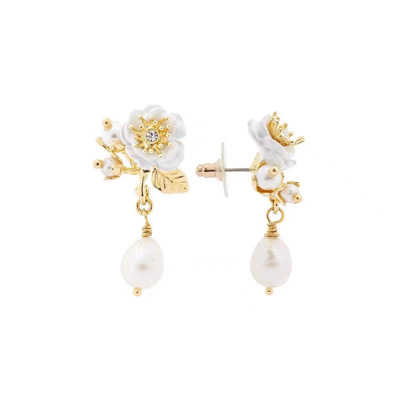 Eternal Rose Series Ear Clip