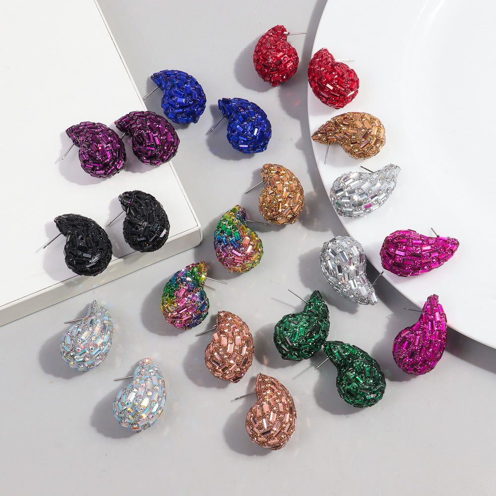 Boucles d'oreilles à tige en métal tendance et entièrement bijoux