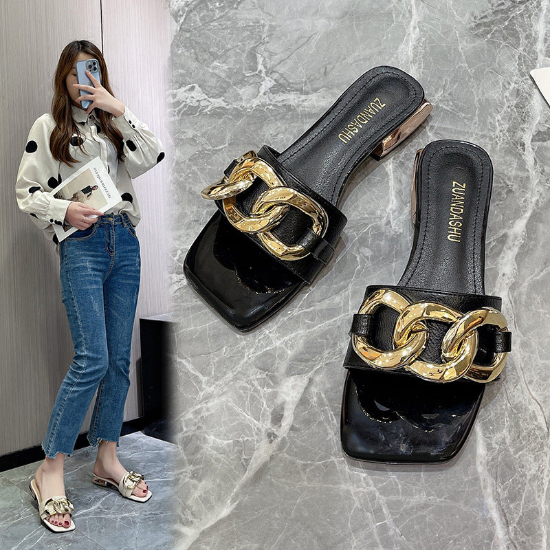Sandales à talons bas avec boucle en métal pour femmes