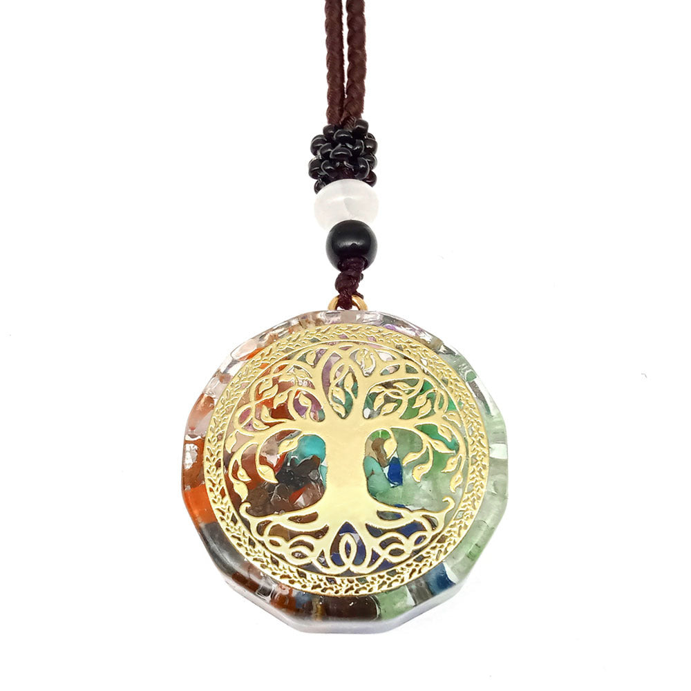 Venta caliente transfronteriza collar de grava colorido colgante de cristal Natural ornamento de forma geométrica multilateral al por mayor