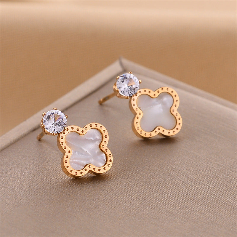 Boucles d'oreilles européennes et américaines en acier titane sans décoloration