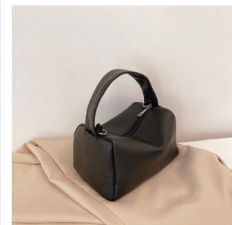 Bolso de mano con cadena todo fósforo de nueva moda de primavera