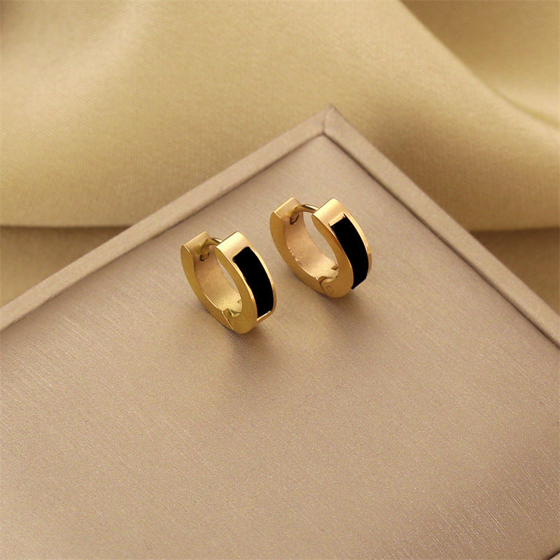 Boucles d'oreilles européennes et américaines en acier titane sans décoloration