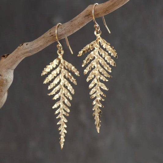 Boucle d'oreille bohème simple à pampilles en forme de feuille d'or pour femmes