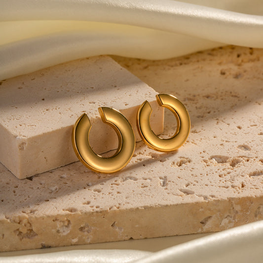 Clip de oreja a juego de moda minimalista para mujer