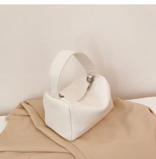 Bolso de mano con cadena todo fósforo de nueva moda de primavera