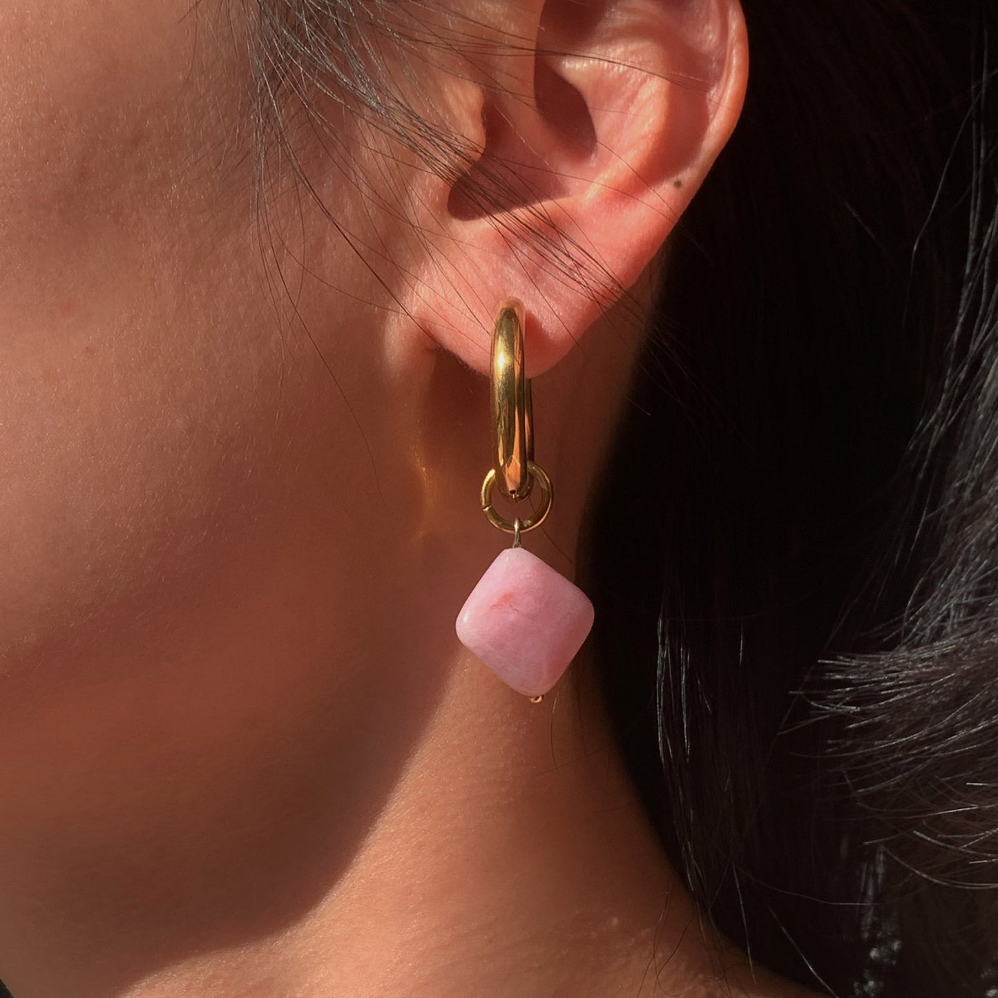 Boucles d'oreilles en acier inoxydable avec pendentif en pierre naturelle et diamant
