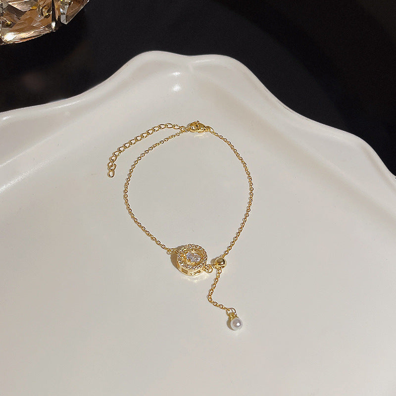 Pulsera versátil de perlas y flores de circón