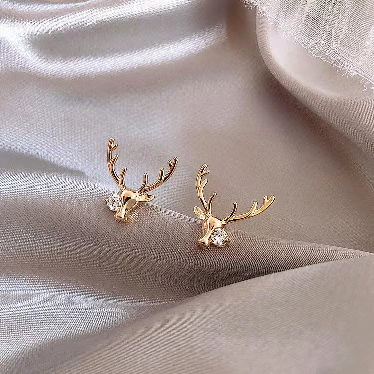 Petites boucles d'oreilles coréennes exquises, style froid