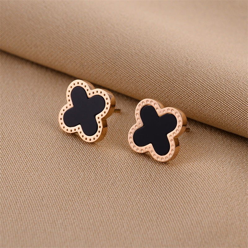 Boucles d'oreilles européennes et américaines en acier titane sans décoloration