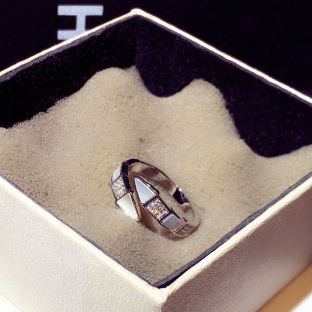 Fashion Geometry Pattern Temperament Ring For Women