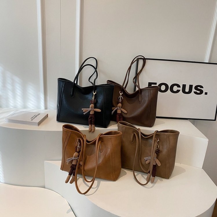 Sac à bandoulière de grande capacité pour l'automne et l'hiver, fourre-tout décontracté de classe rétro