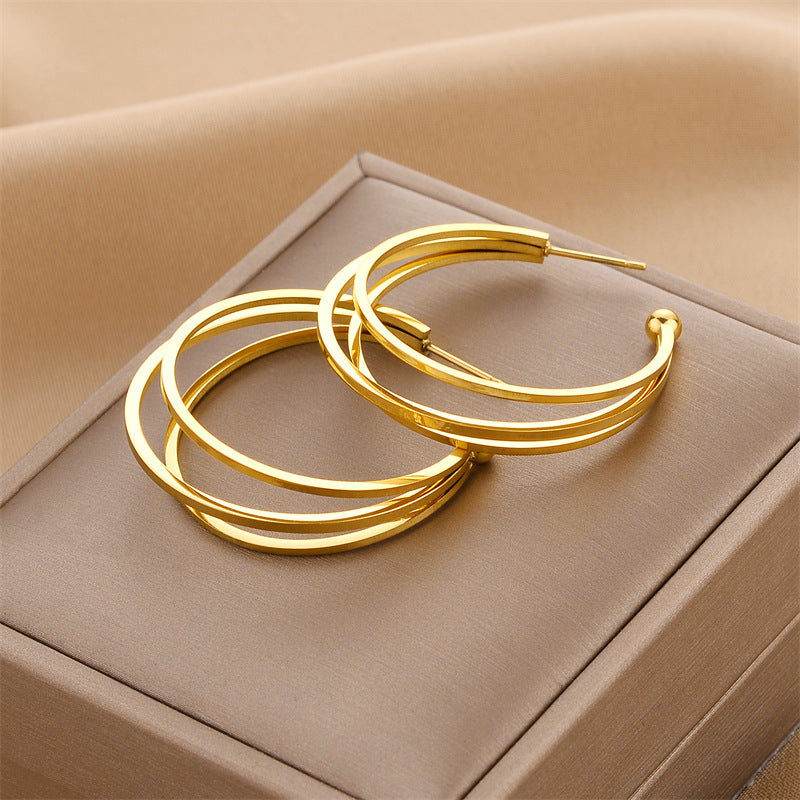 Boucles d'oreilles européennes et américaines en acier titane sans décoloration
