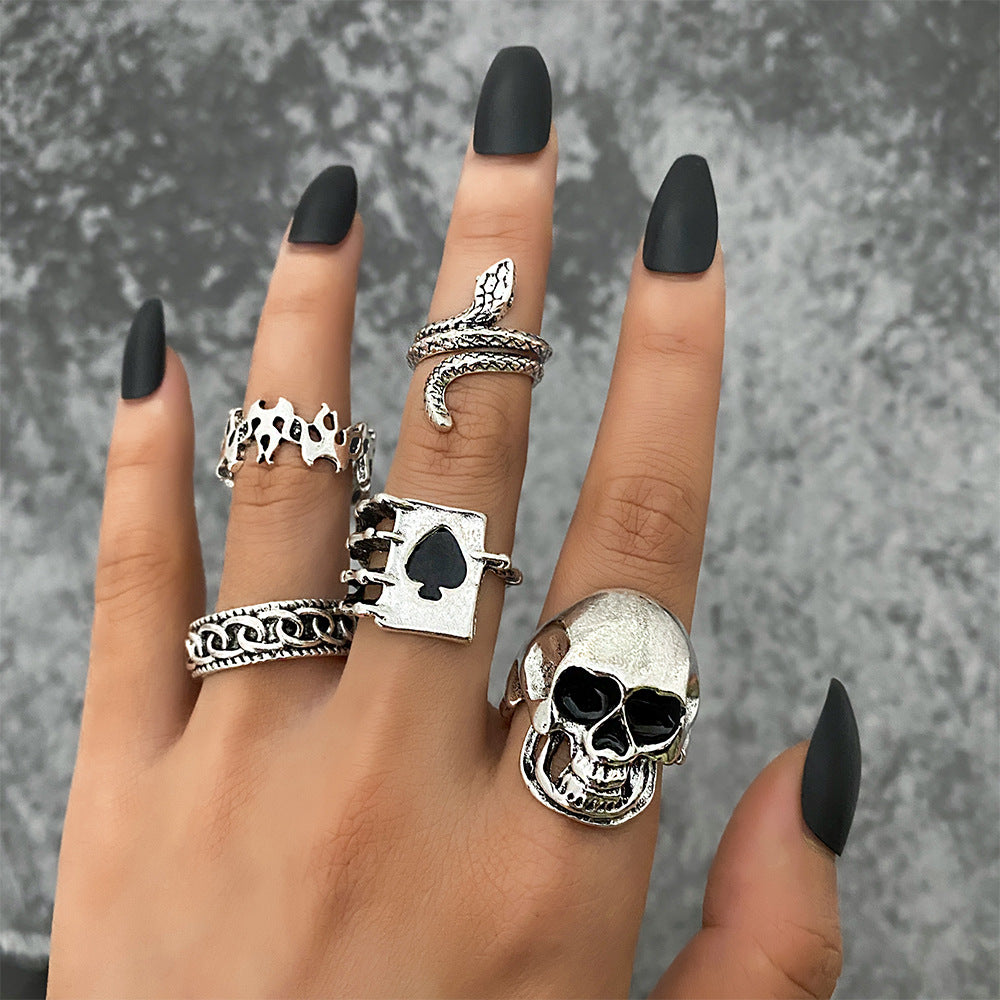 Personalized Creative Ring Ins Vintage Metal Playing Cards Spade Ring