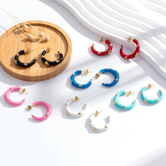 Boucles d'oreilles bohèmes en acier titane, personnalisées européennes et américaines en forme de C, amour tridimensionnel