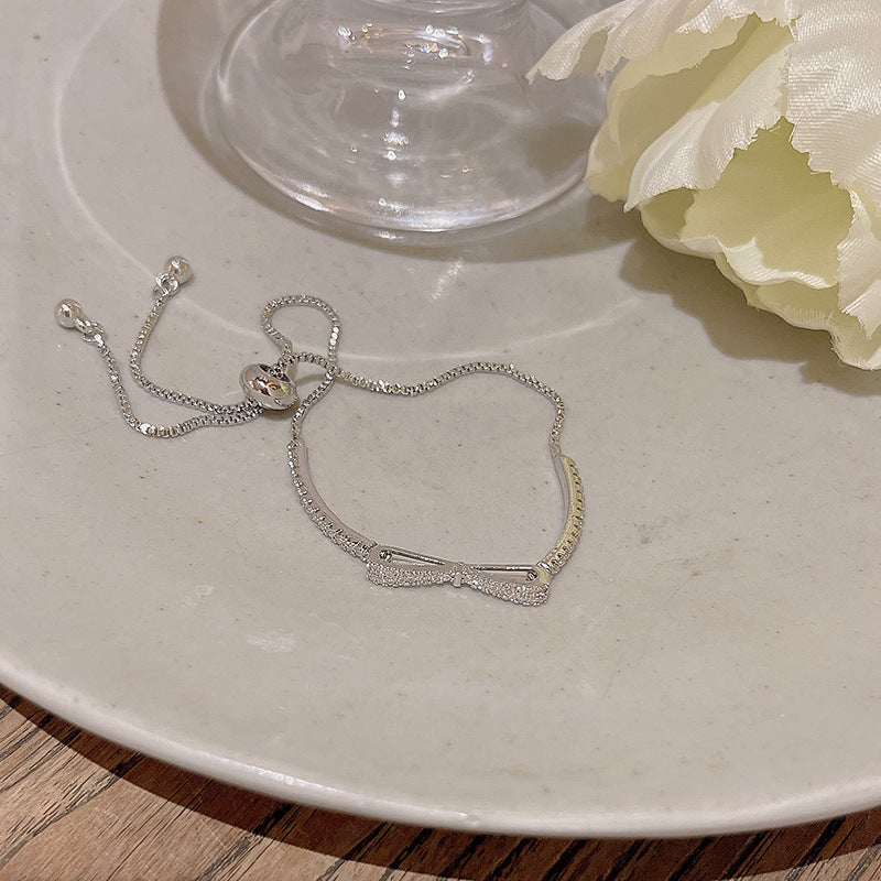 Niche exquise Micro incrusté de Zircon nœud Bracelet pour les femmes