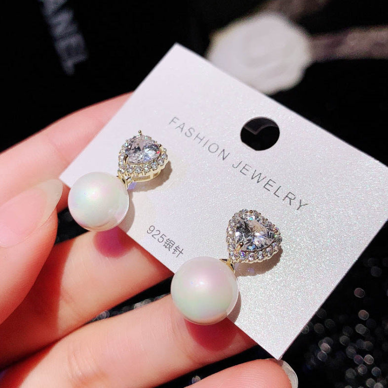 Boucles d'oreilles à tige en perles d'intérêt spécial pour femmes