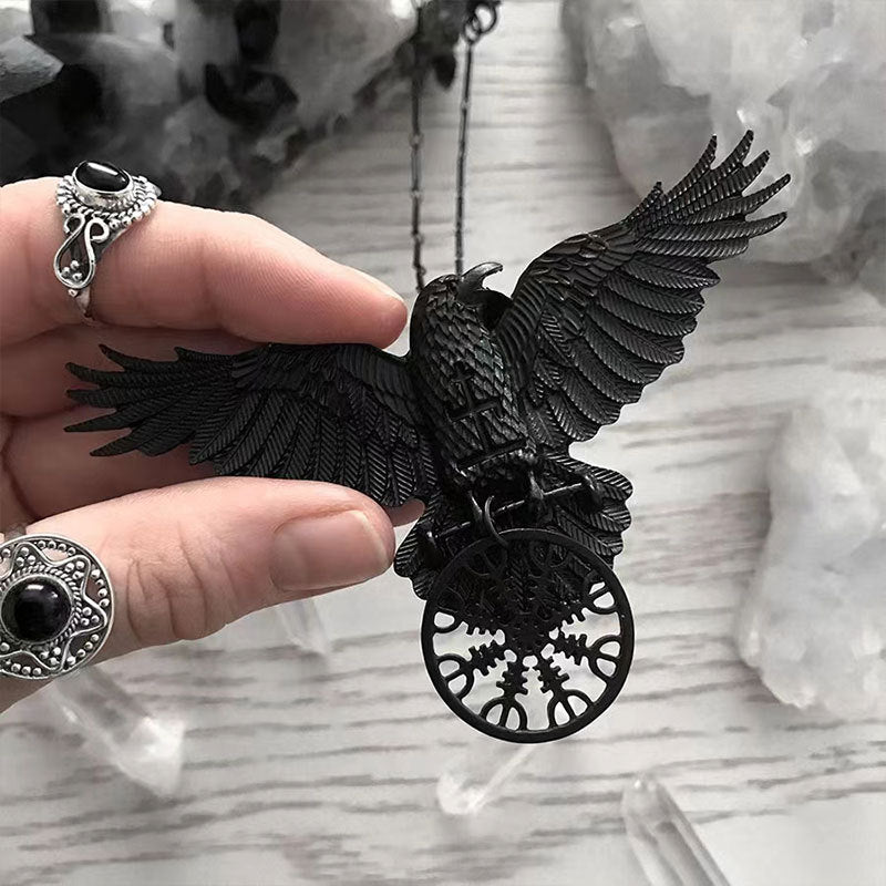 Collier pendentif corbeau noir vintage