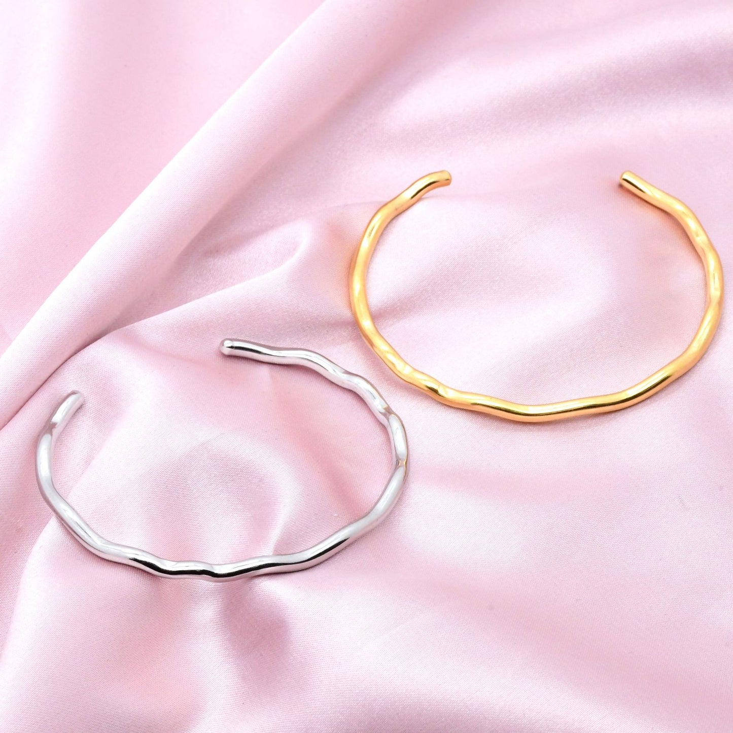 Bracelet d'ouverture de bracelet simple à motif de vague