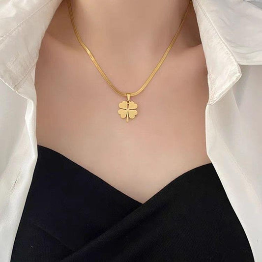 Costume de boucles d'oreilles en chaîne de clavicule en acier titane pour femmes, tempérament à la mode, ne se décolore pas