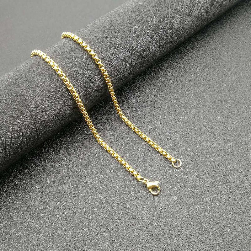 Collier pendentif jésus en Zircon plaqué or sous vide en acier inoxydable