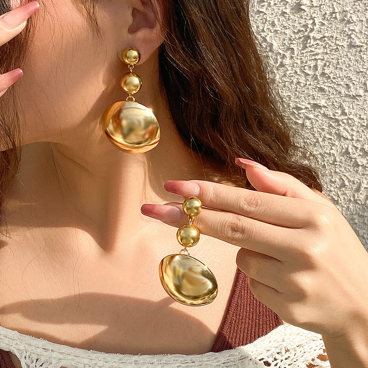 Collier pendentif demi-cercle détachable exagéré
