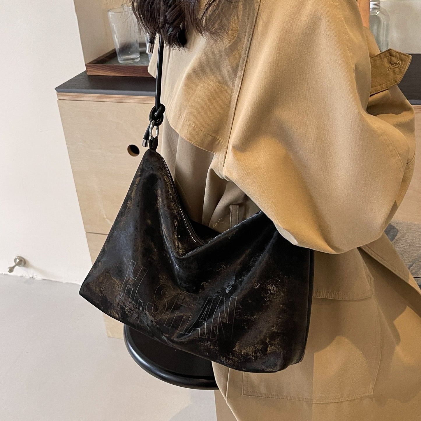 Bolso tipo cubo de gran capacidad cruzado de otoño e invierno moda todo fósforo alto sentido