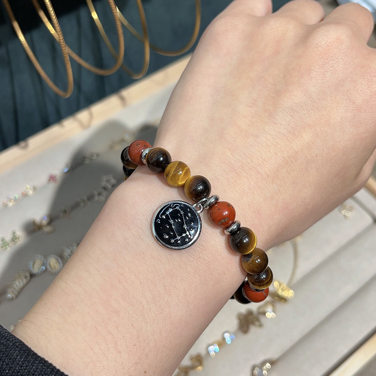 Bracelet rond en perles de pierre naturelle, pendentif rond en acier inoxydable, douze constellations