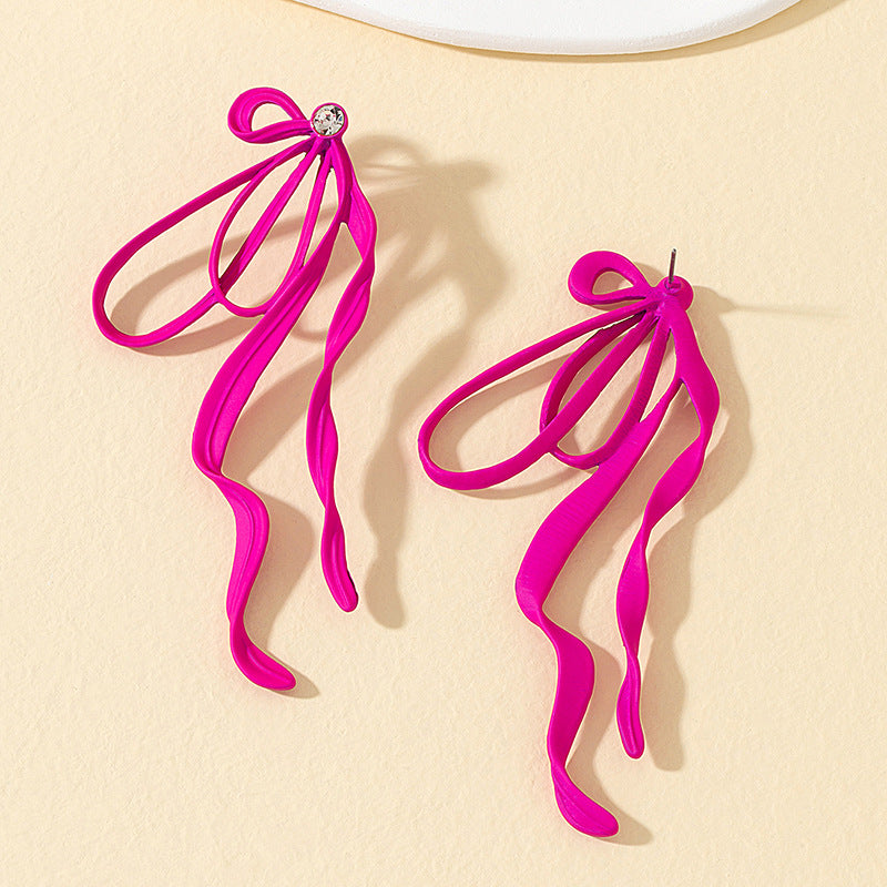 Pendientes de lazo grandes irregulares para mujer Streamer de borla