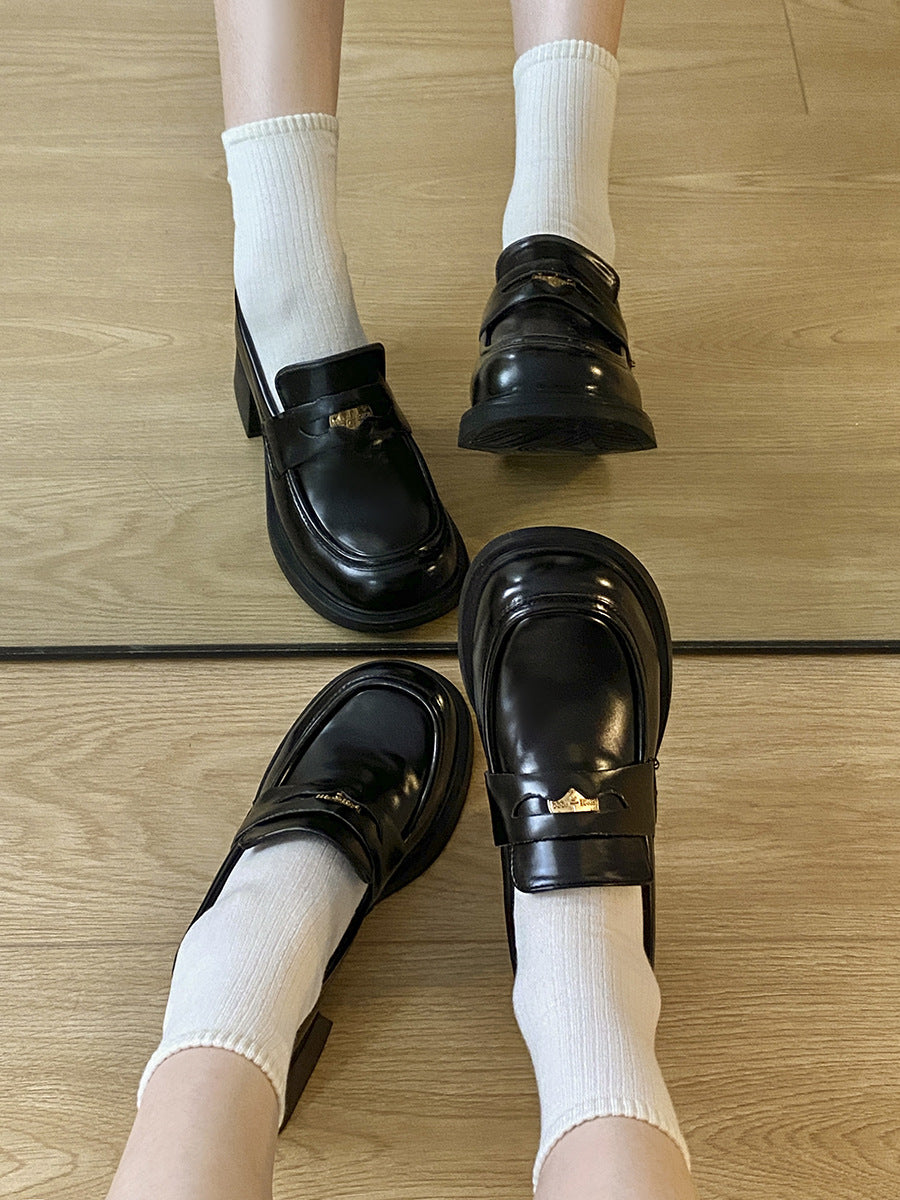 Nouveau Automne et hiver petite hauteur augmentant talon épais chaussures en cuir britannique