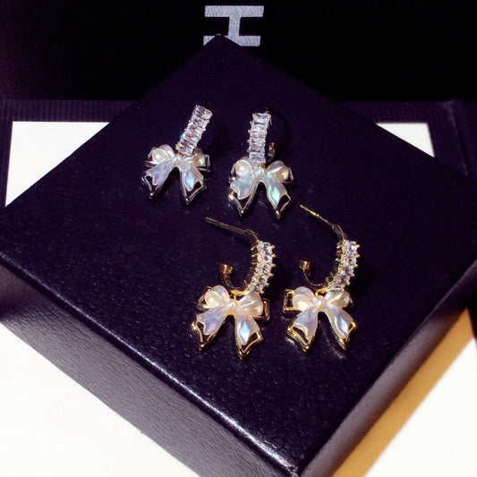 Boucles d'oreilles capricieuses en Zirconium incrusté de mode pour femmes
