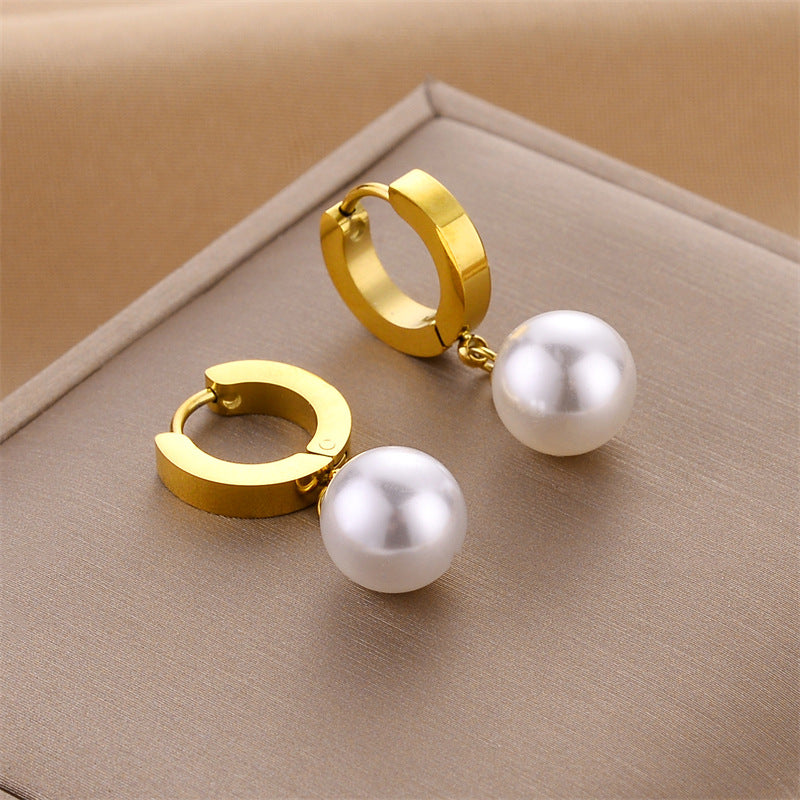Boucles d'oreilles européennes et américaines en acier titane sans décoloration